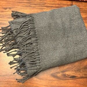 Cashmere grey shawl with fringe. NWOT. No label.